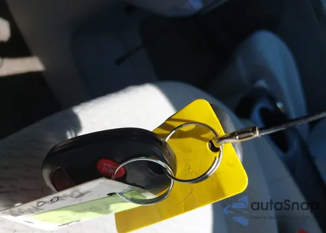 2011 Toyota Sienna Le V6 from USA, damaged, VIN 5TDKK3DC3BS112980